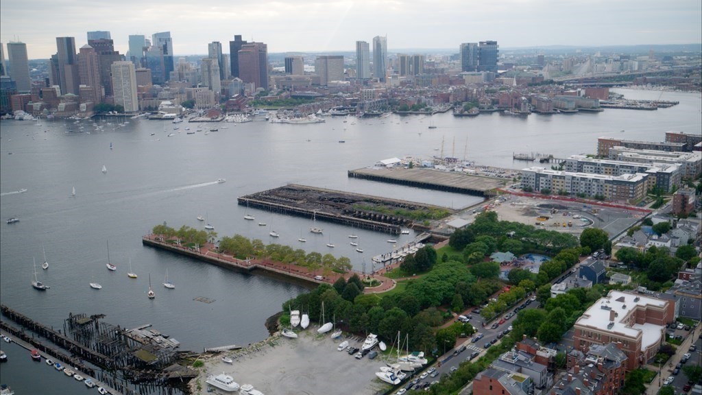 Boston Skyline from the Harbor: International Place - Boston Harbor  BeaconBoston Harbor Beacon