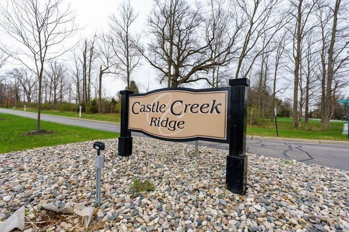 2. 10126 Castle Creek Circle Circle