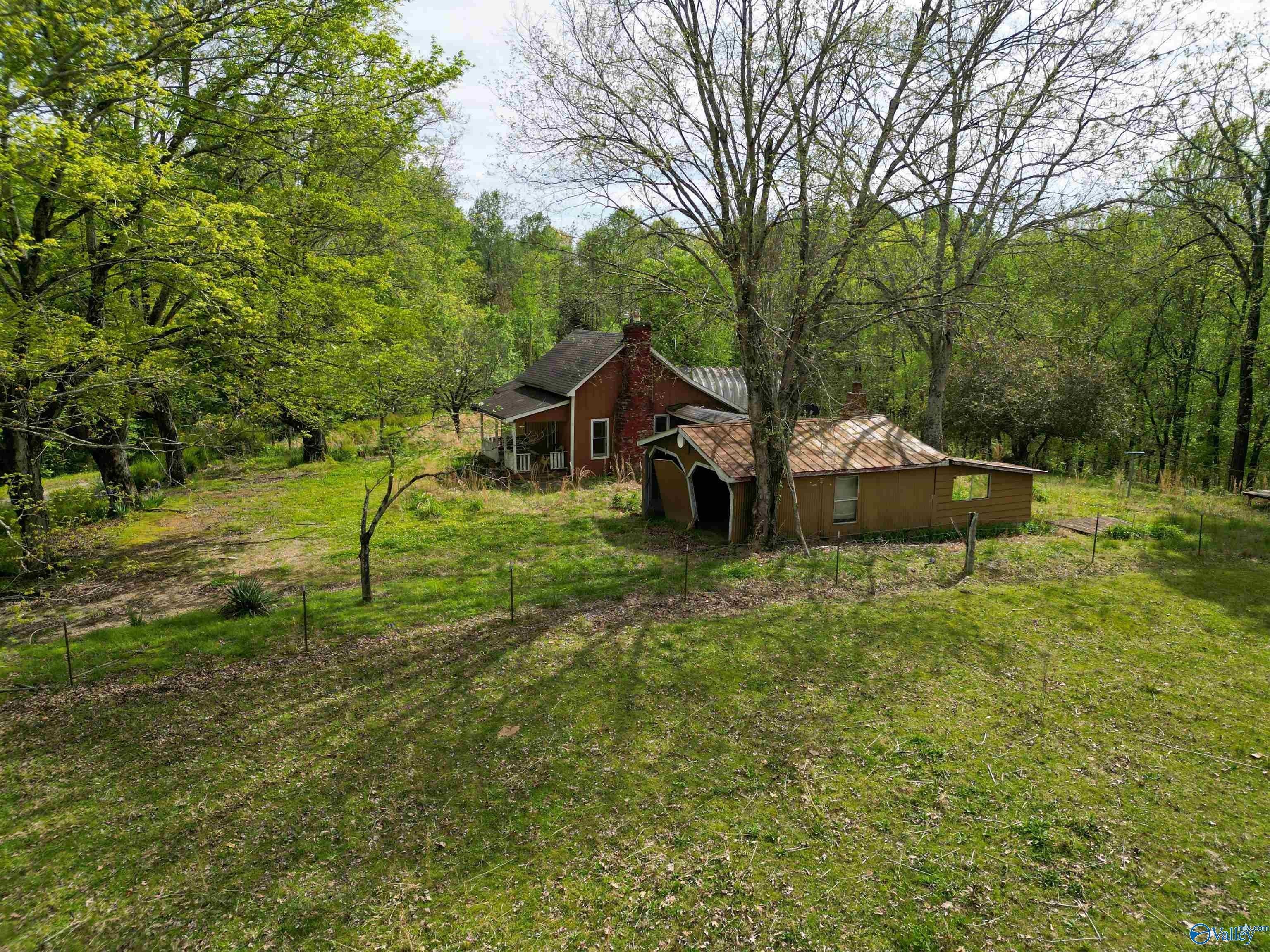 4. 26477 Red Hill Hollow Road