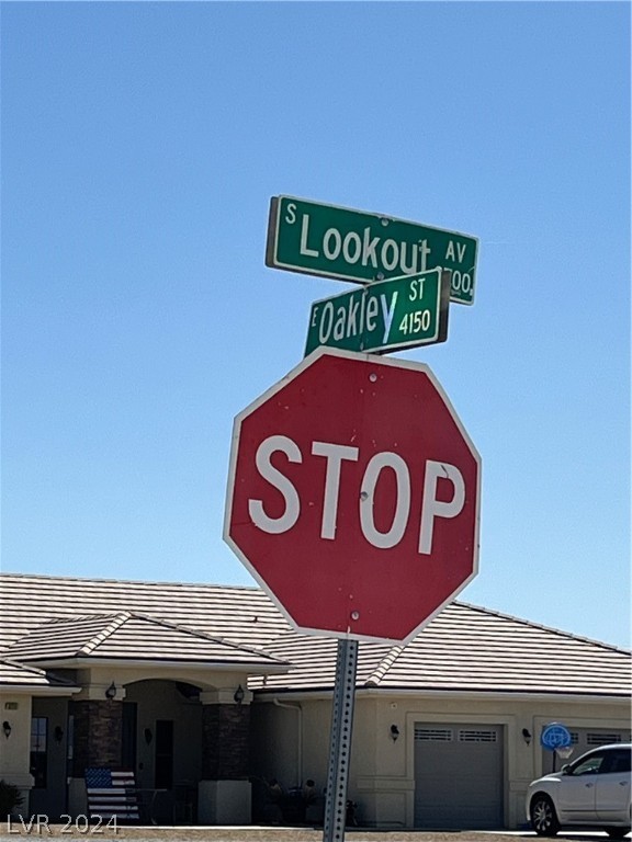 1. 3831 S Lookout Avenue