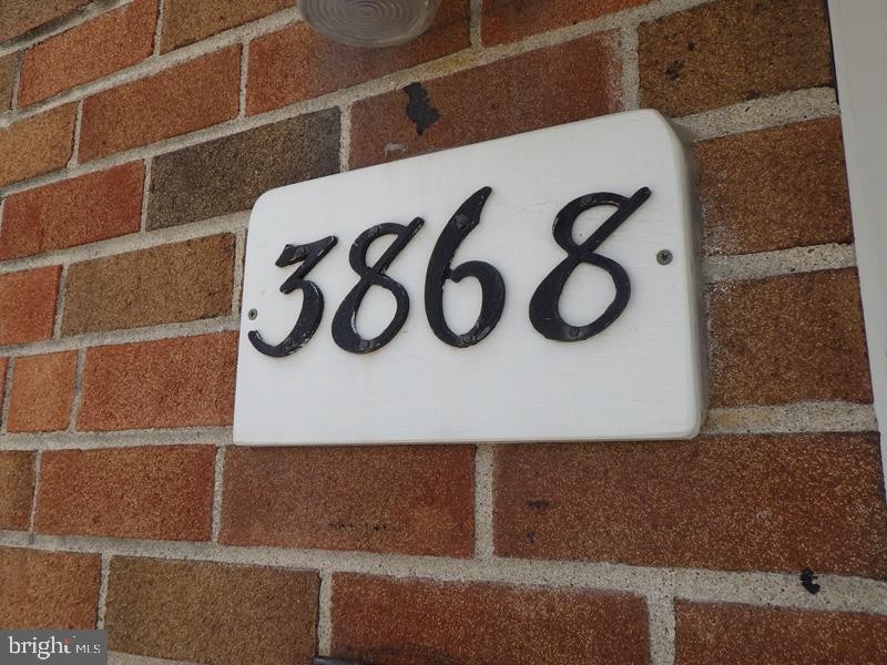 2. 3868 Alberta Place