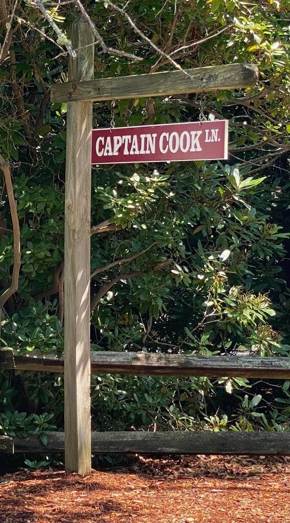 27. 26 Captain Cook Lane