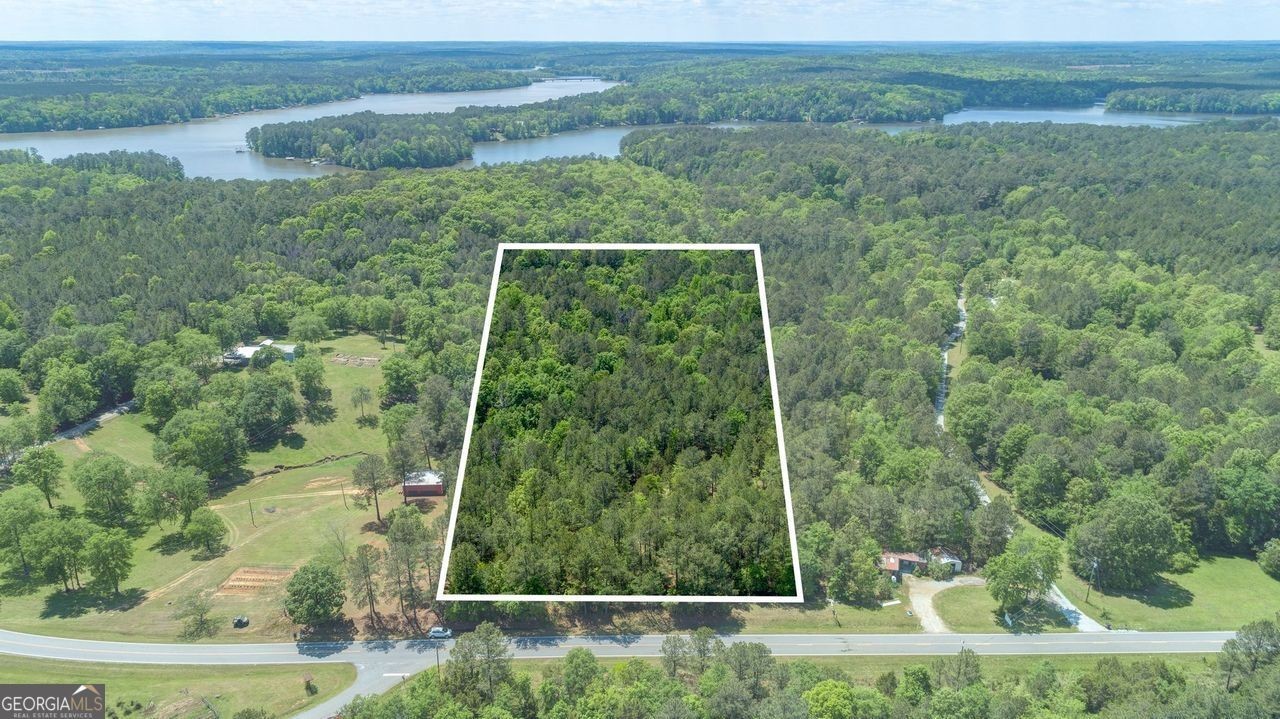 1. 5.33ac Bobby Brown State Park Road