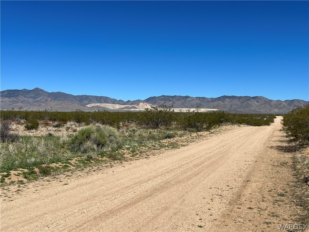 19. 000 Mesa Verde