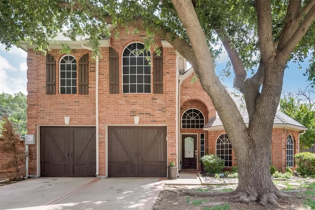 2. 2225 Briary Trace Court
