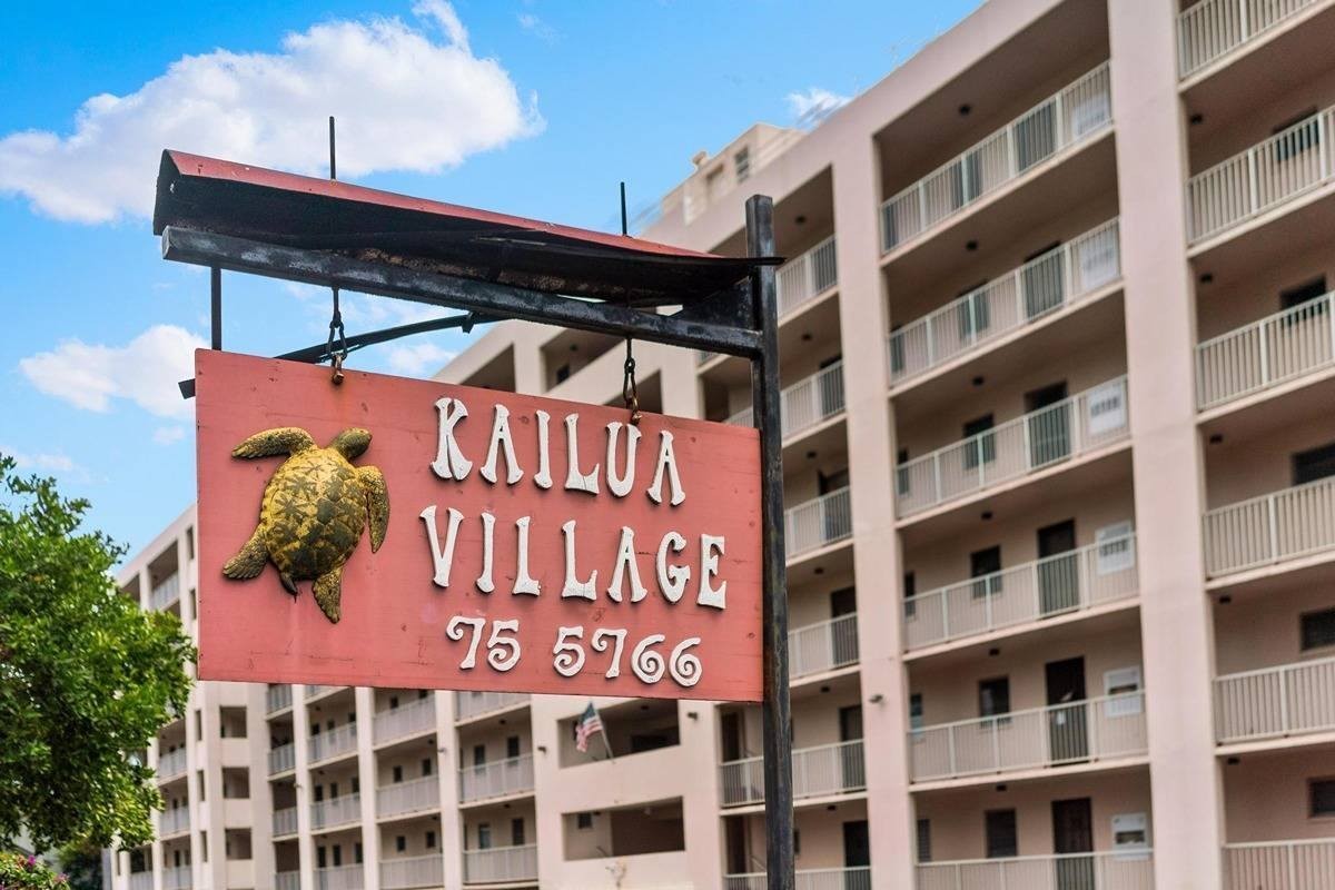 23. Kailua Village