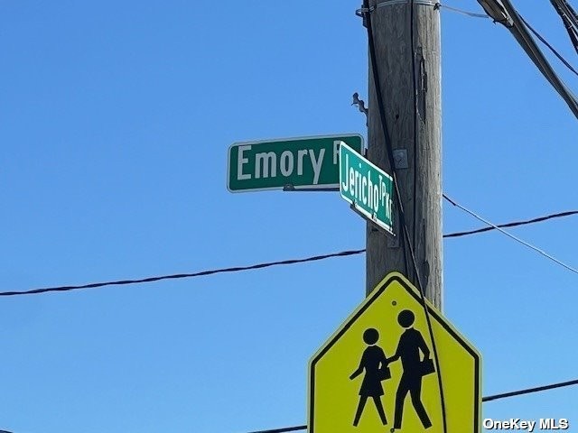 33. 195 Emory Road