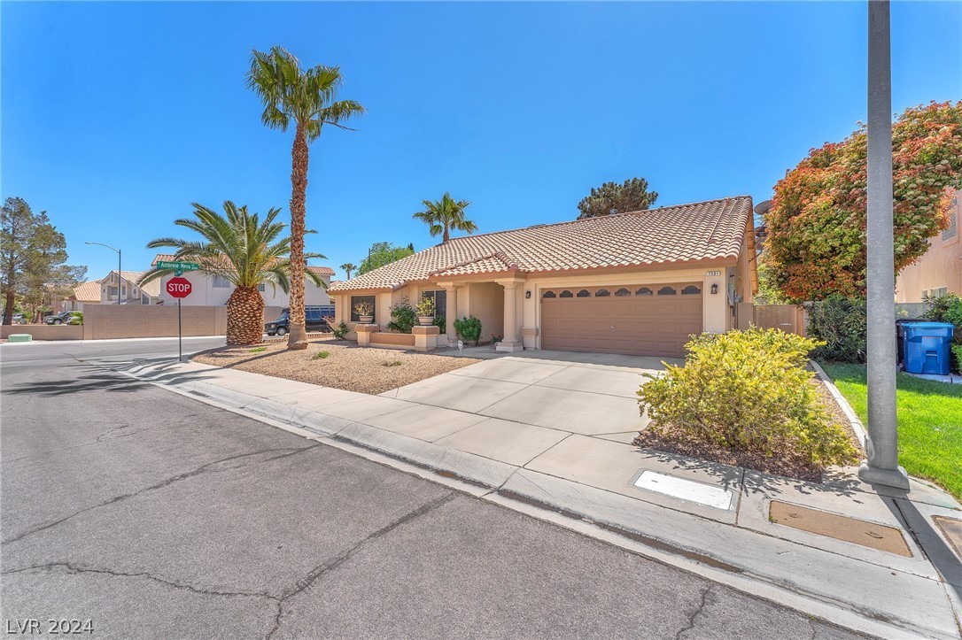 2. 7501 Cathedral Canyon Court