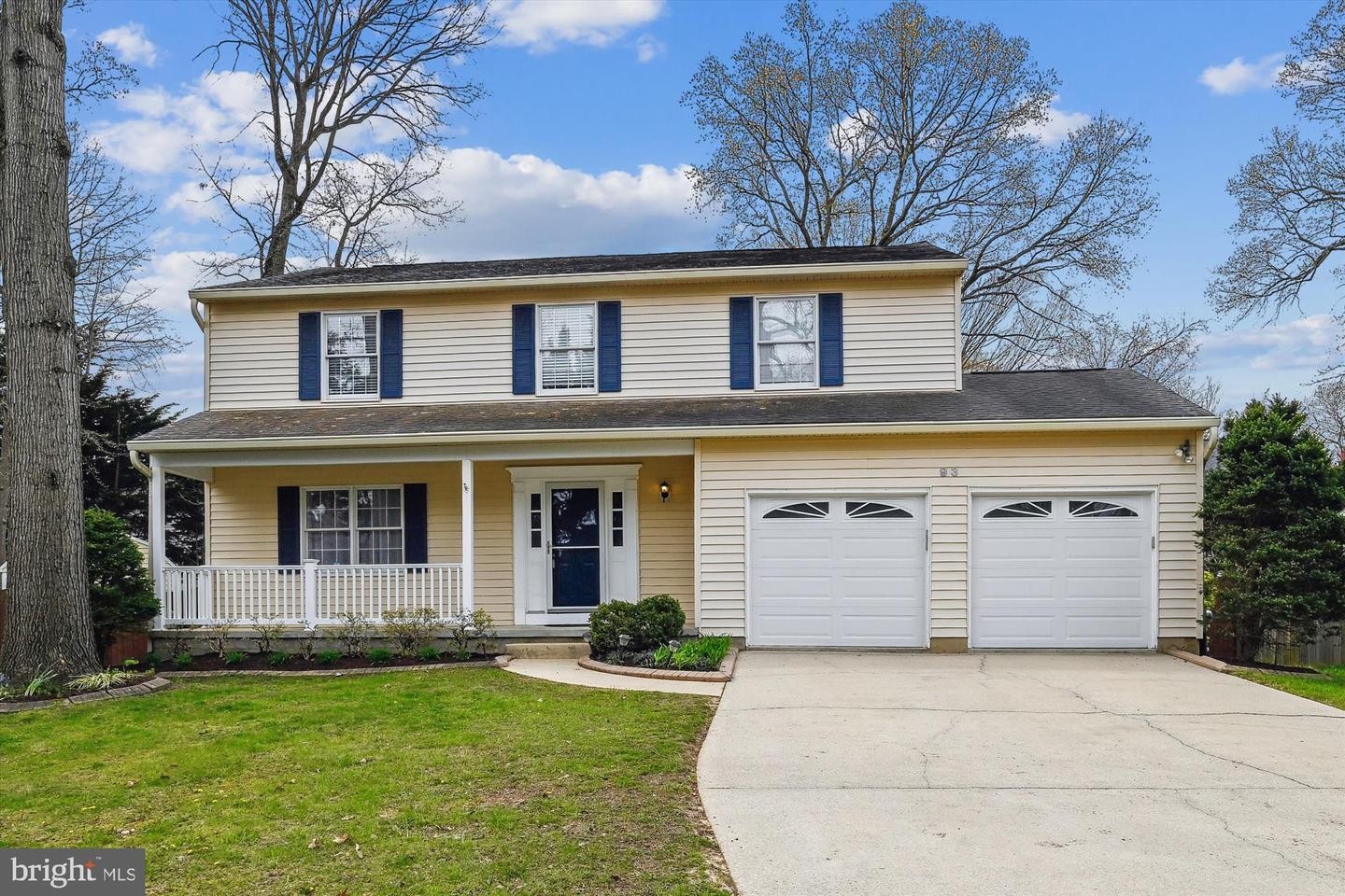 1. 93 Foxchase Ct